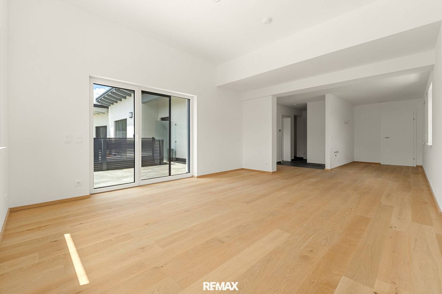 High-quality modern condominium with terrace and garden share in Drobollach am Faaker See