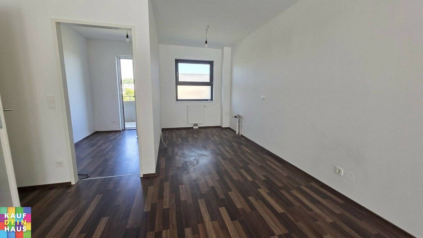 SUBSIDIZED 3 ROOM APARTMENT WITH BALCONY