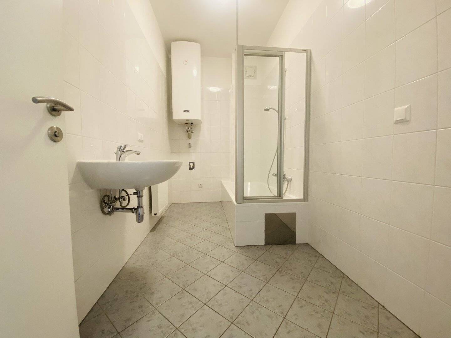 Nice 4-room apartment with south-facing balcony