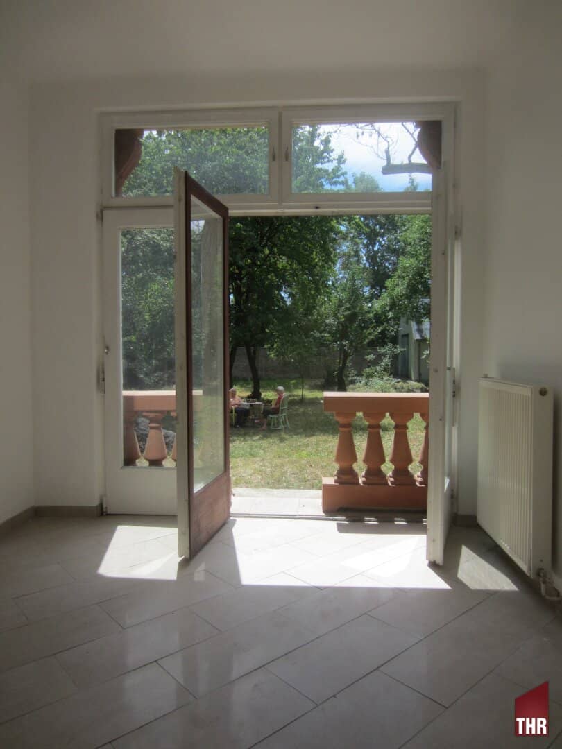 Villenetage nahe Zentrum zu mieten.