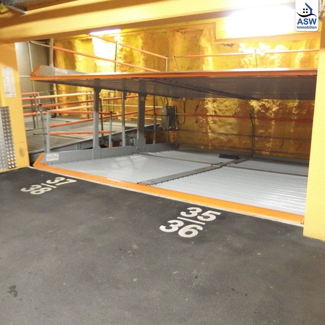 Garage parking spaces in Beckmanngasse 27