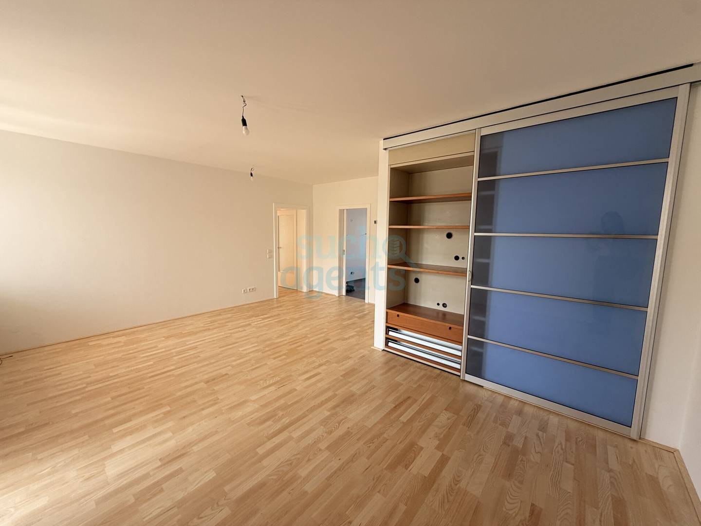 Barrierefreie Erdgeschosswohnung mit Balkon und Parkplatz