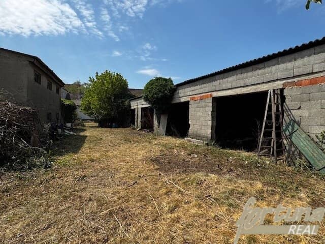Grundstück mit Abbruchhaus in Michelhausen