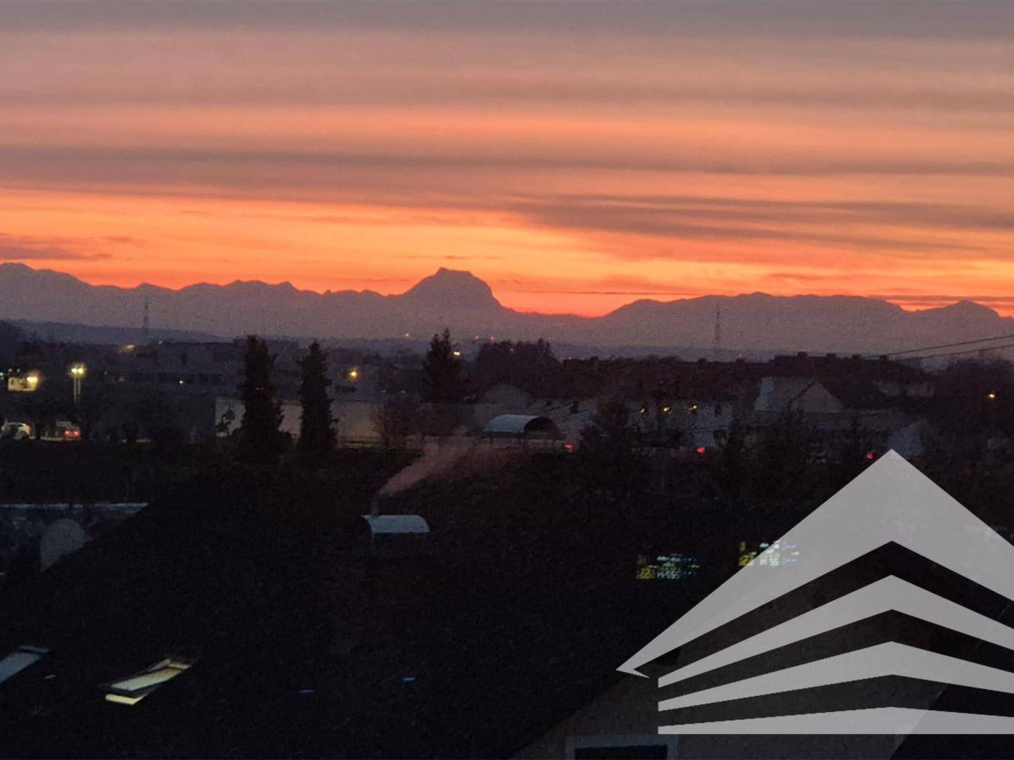 Sonniges Baugrundstück mit Gebirgsblick Wohnung