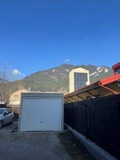 Anlegerwohnung provisionsfrei mit Dachausbaupotenzial
