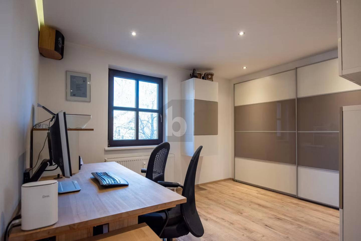Möblierte hochwertig renovierte Wohnung mit Bergblick