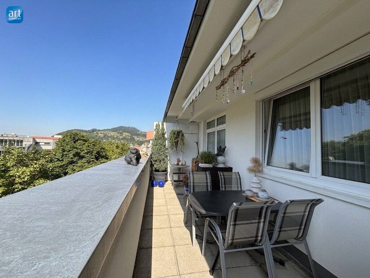 Gemütliche 3 Zimmer Wohnung mit Balkon und TG Stellplatz in Altstadtnähe Salzburg