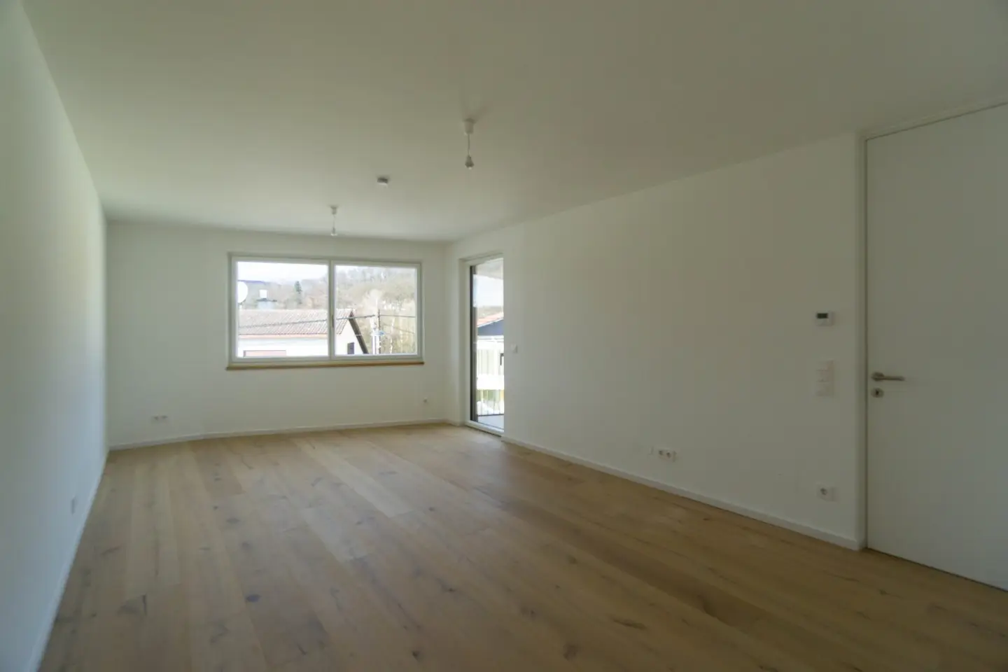 Neubau-Doppelhaushälfte mit Garten am Satzberg