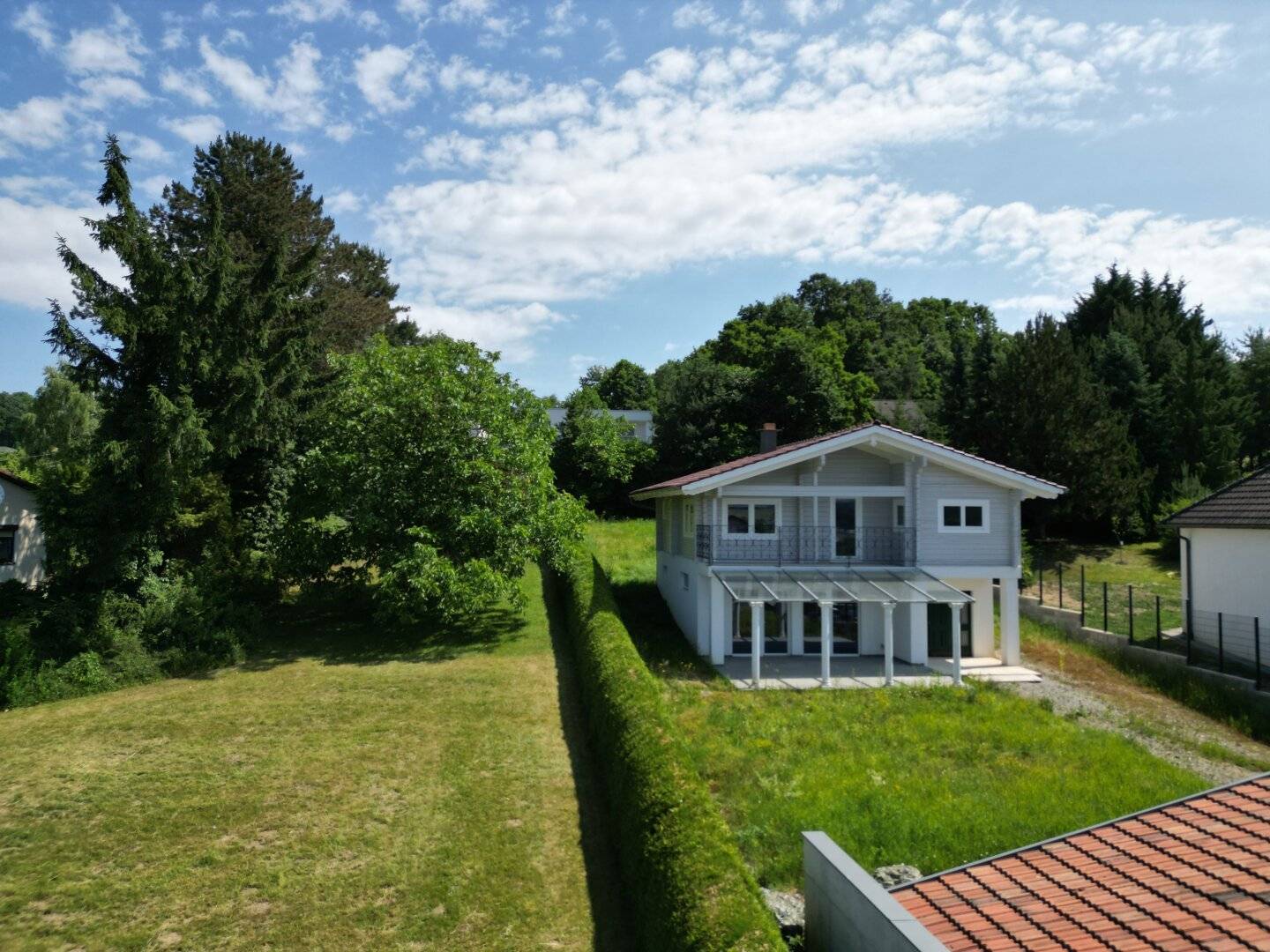 +Modernes Traumhaus in absoluter Ruhelage – Erstbezug mit großzügigem Carport &amp; sonniger Aussicht!+
