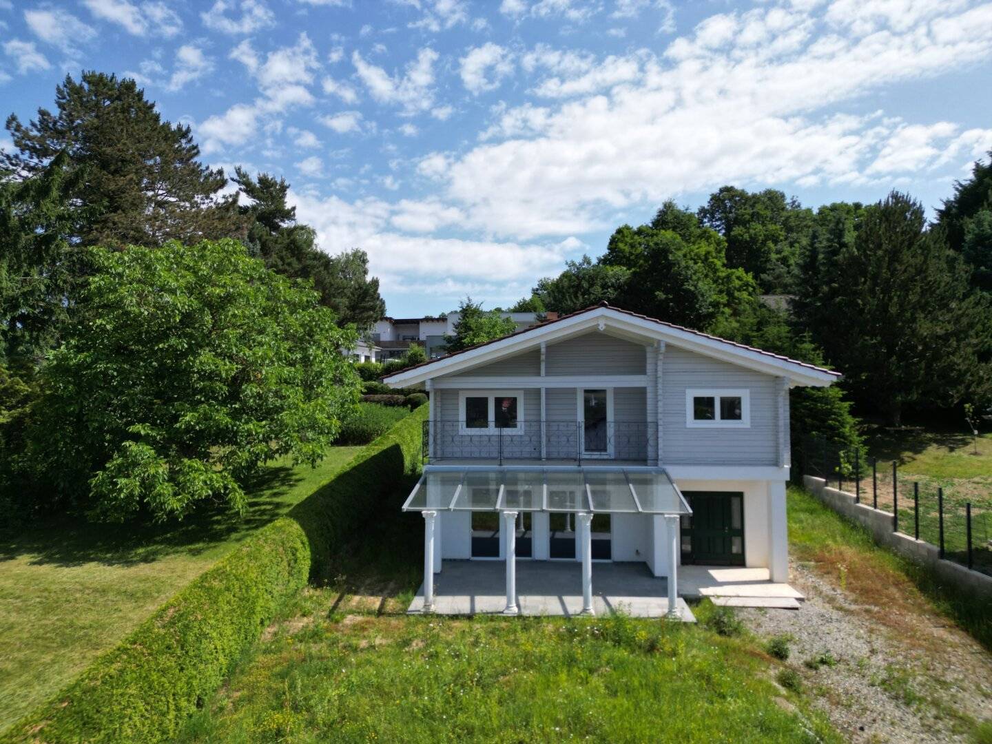 +Modernes Traumhaus in absoluter Ruhelage – Erstbezug mit großzügigem Carport &amp; sonniger Aussicht!+