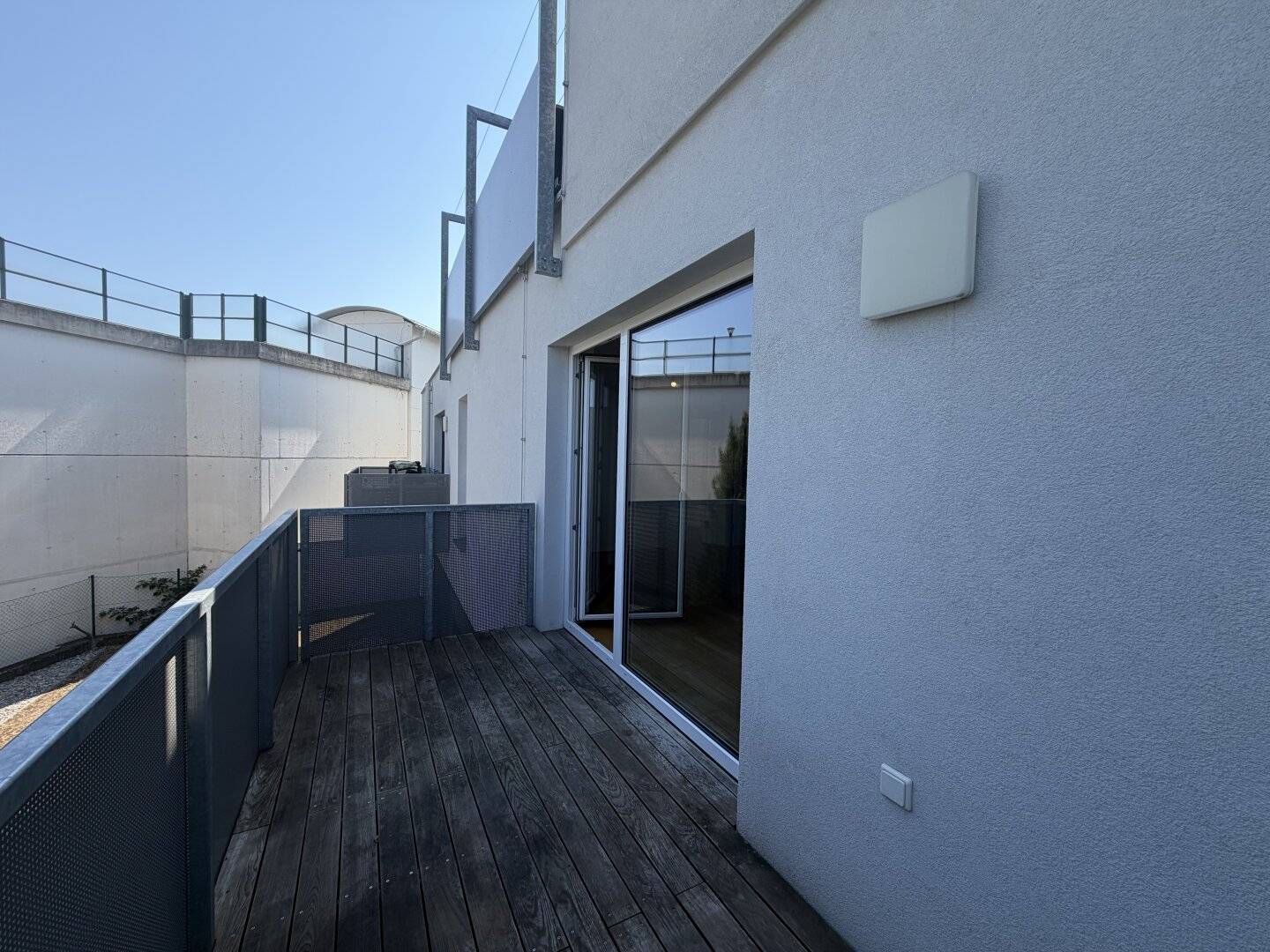 Tulln | Bright and Quiet 2-room Apartment | Balcony | with Parking Space | available immediately