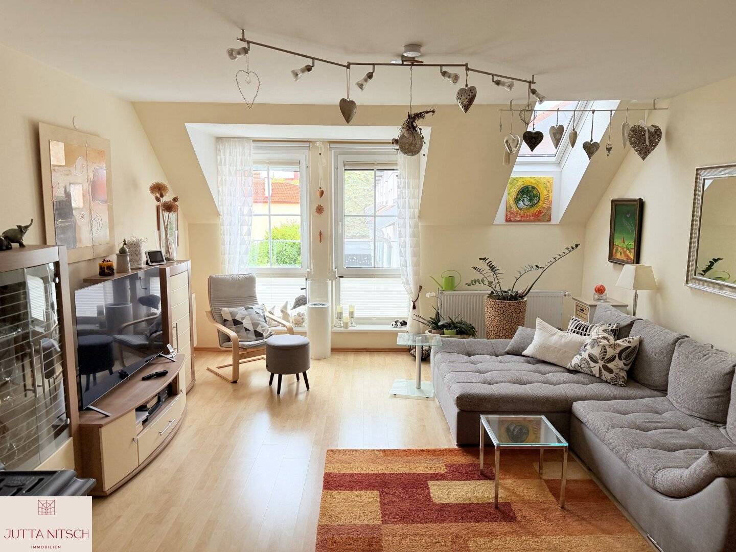 Gemütliche 3-Zimmerwohnung mit Garagenplatz