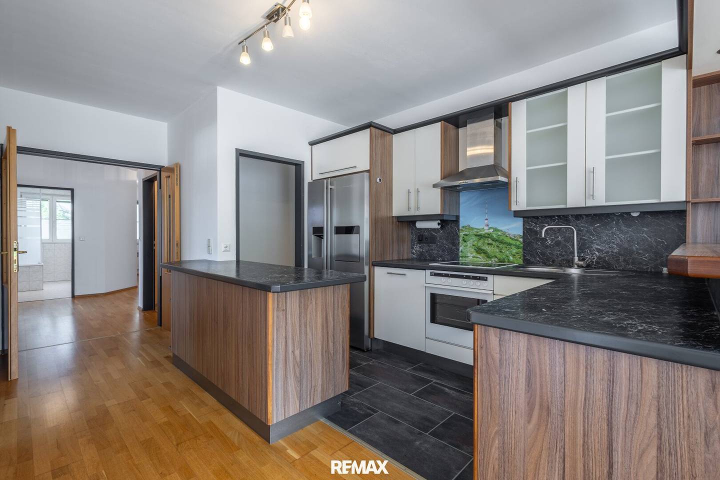 Bright 4-room condominium in Fürnitz