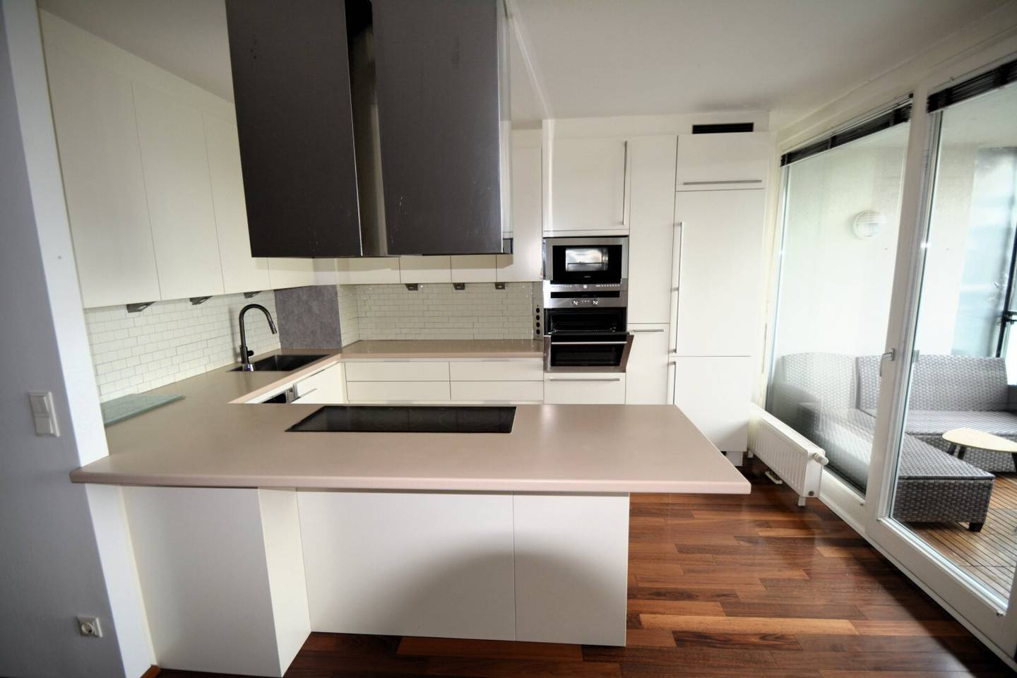 Wide view 3 room - Loggia - 8th floor with elevator