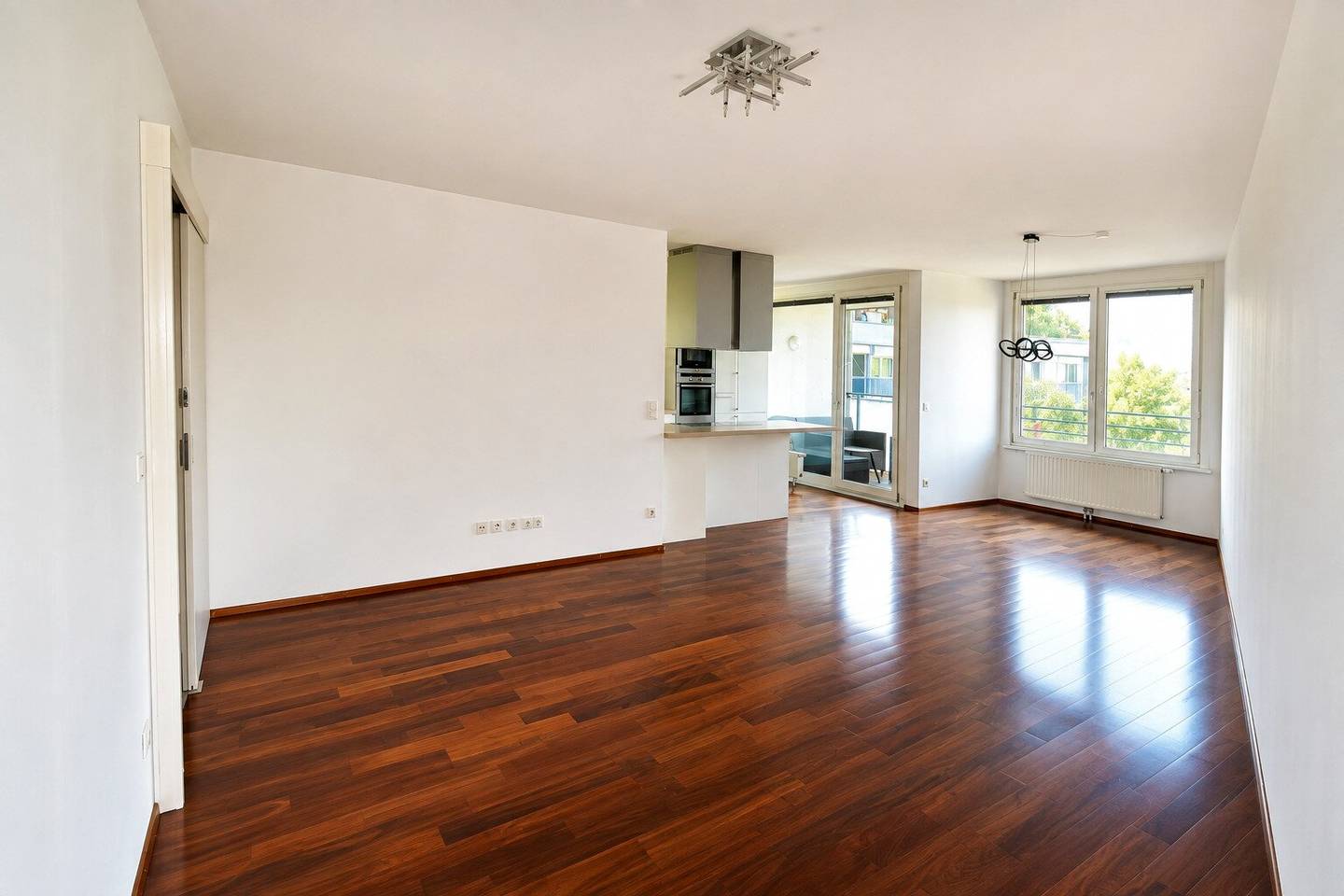 Wide view 3 room - Loggia - 8th floor with elevator