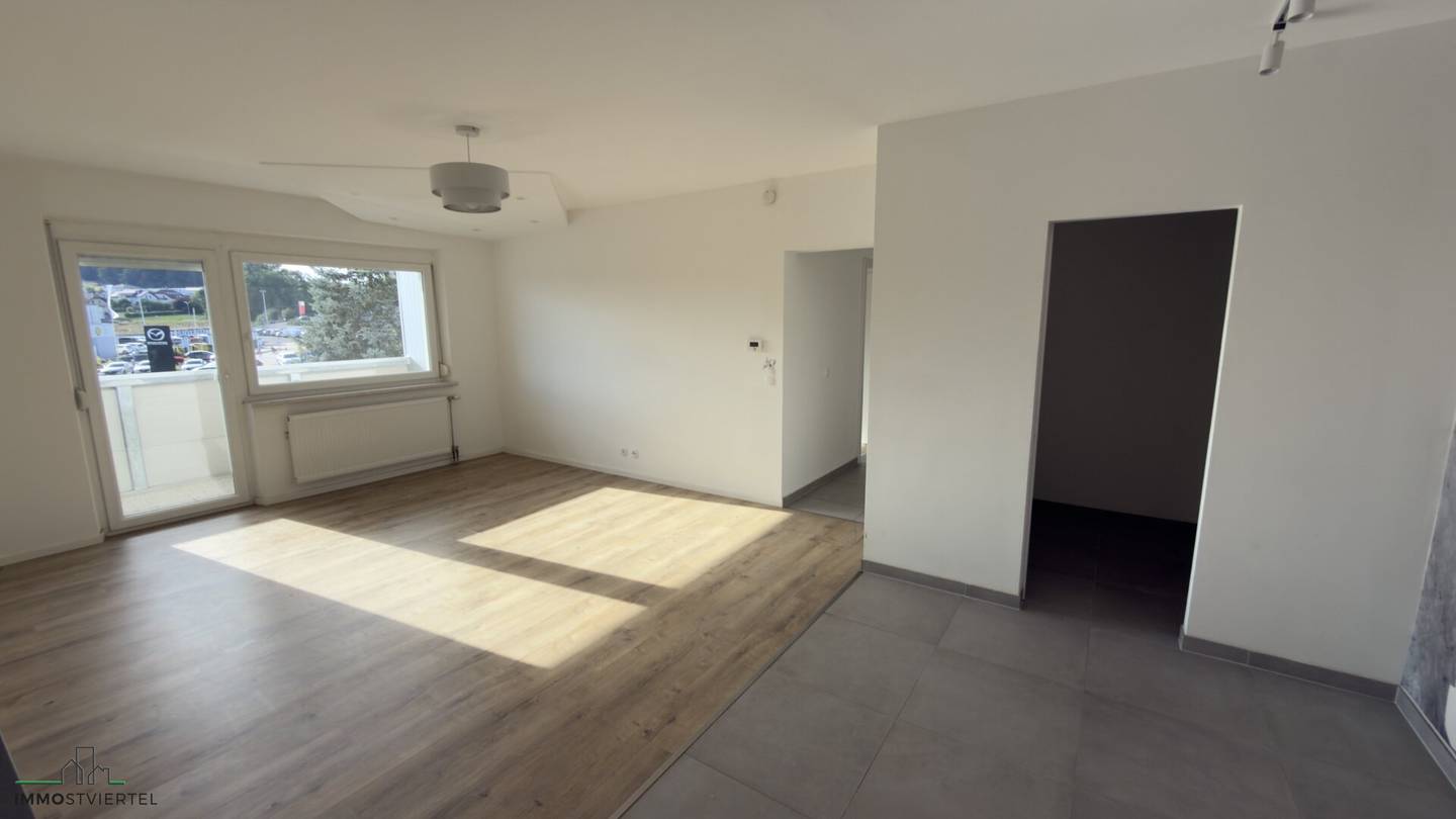 Schöne sanierte Eigentumswohnung mit Loggia in Wieselburg!