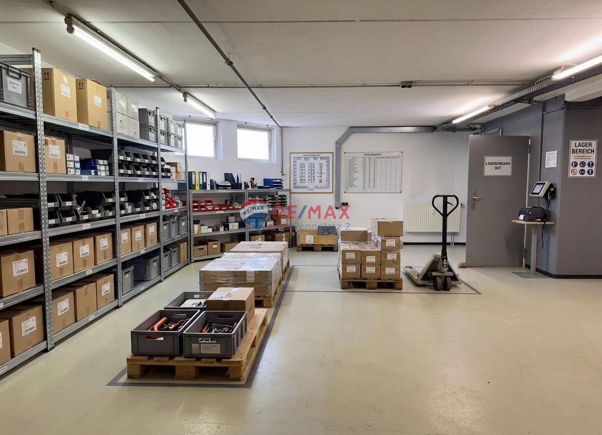 Versatile basement unit in a commercial area Souterrainwohnung