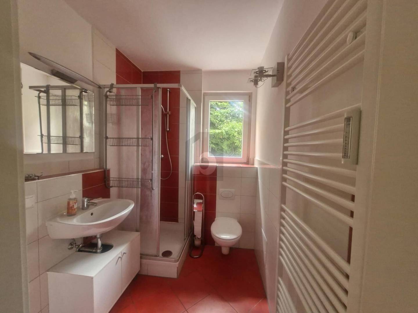 Wohnung ruhig gelegen mit Balkon und Blick ins Grüne