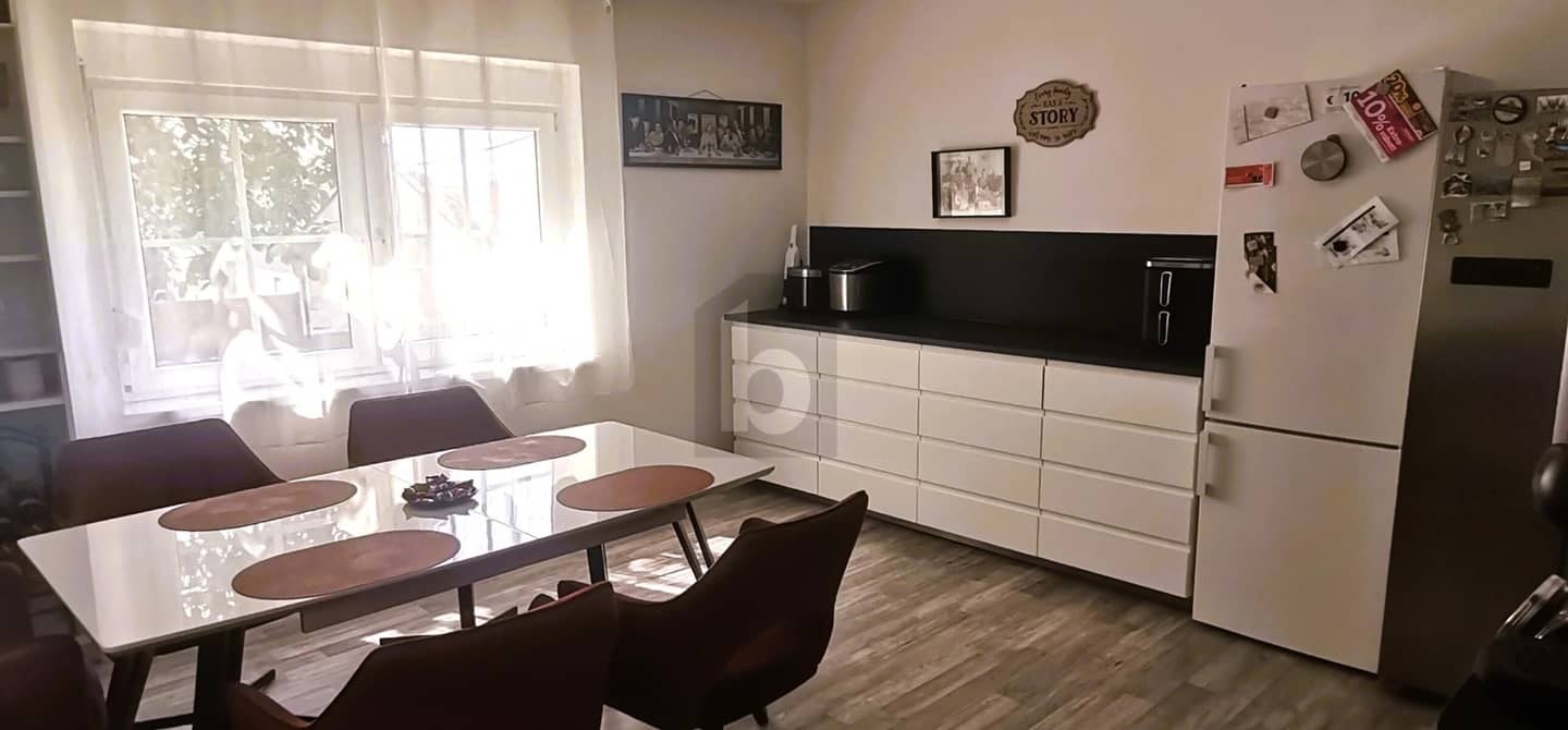 Familienwohnung mit großzügiger Terrasse und Studio