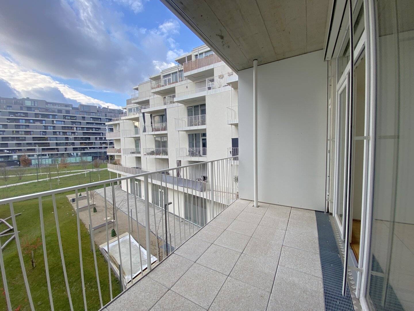 3-room apartment and south loggia in quiet location | Near Central Station - Sonnwendviertel
