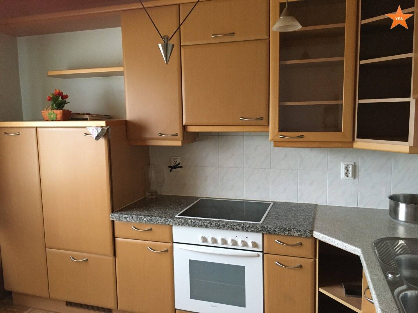 YES - TOP PRICE! Ownership creates security! - 5 rooms with loggia