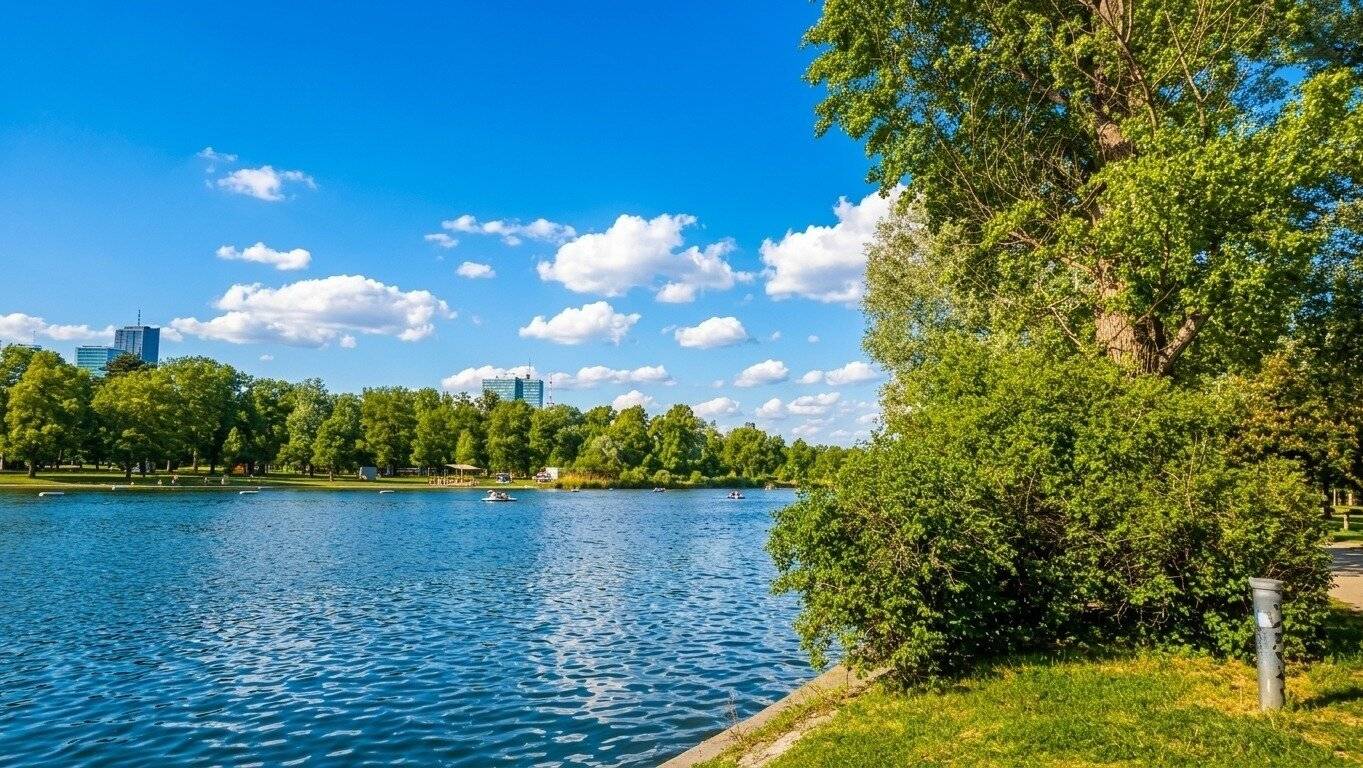 PLOT (Freehold) in sought-after garden settlement location at the Alte Donau