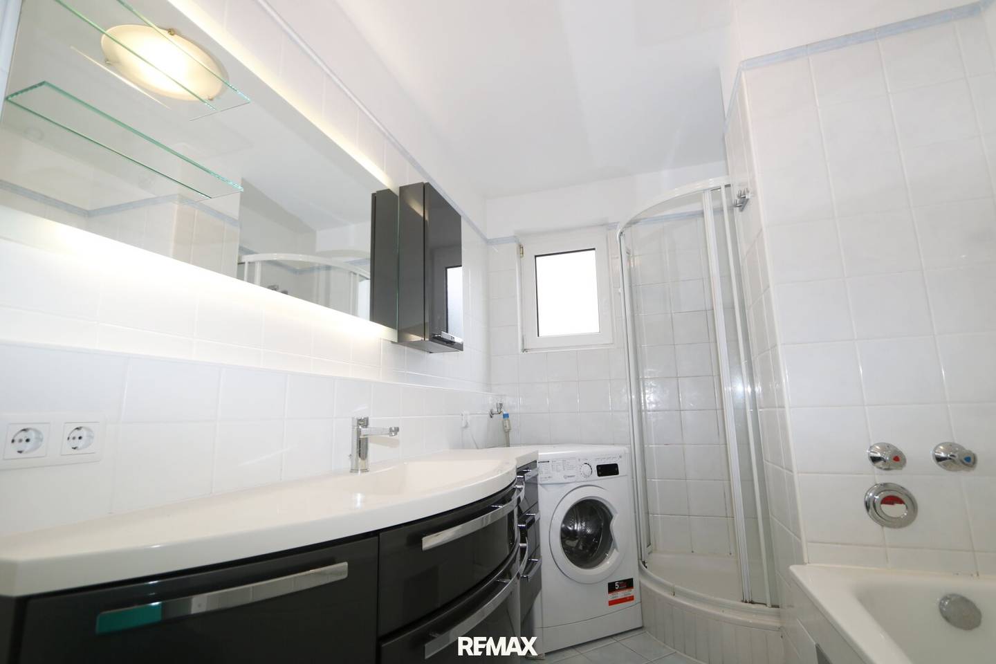 Living on two levels, modern 3-room maisonette near Tiergarten Wels
