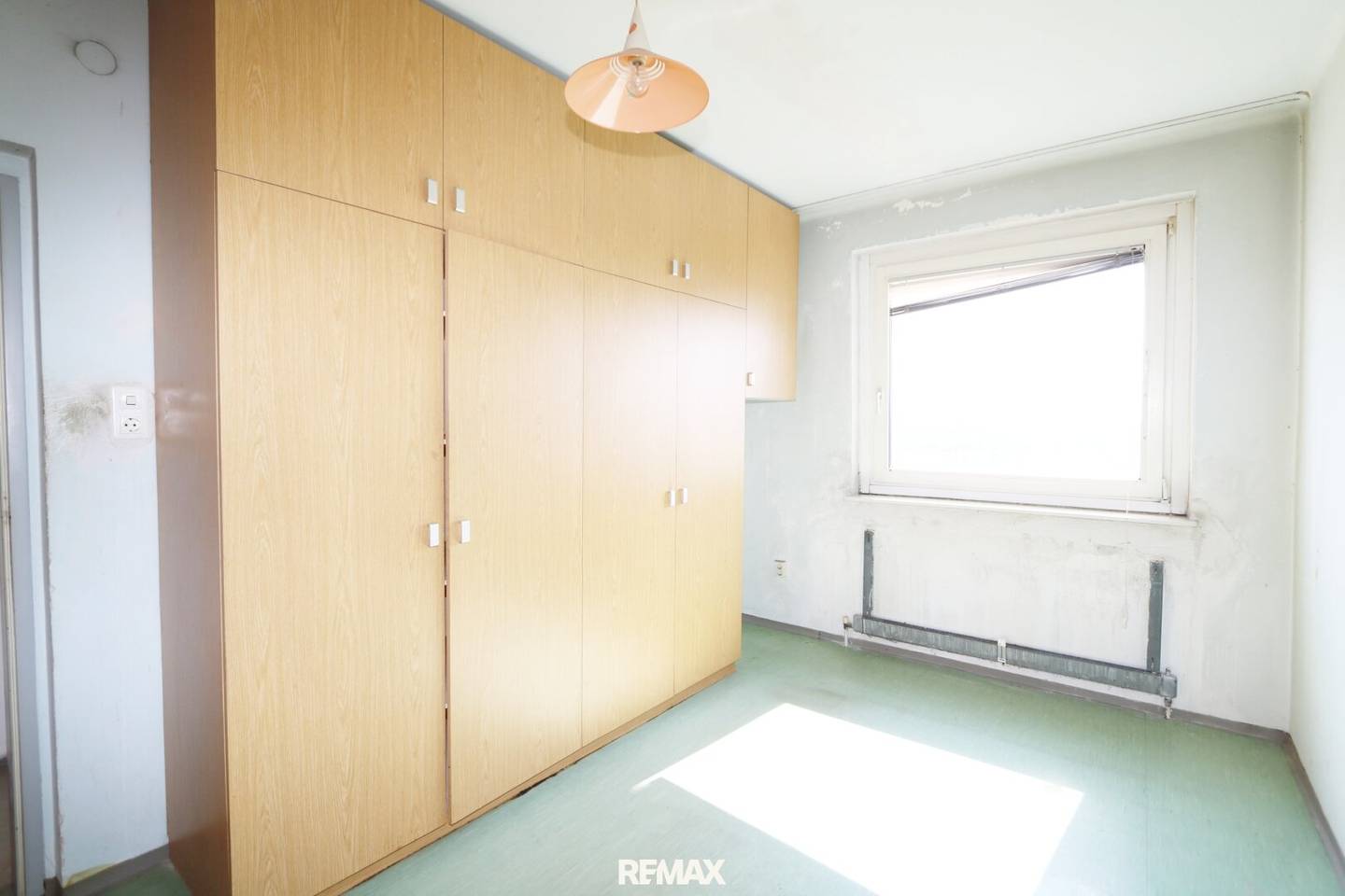 Living above the roofs of Wels | 3-room condominium on the 23rd floor with two loggias and stunning view