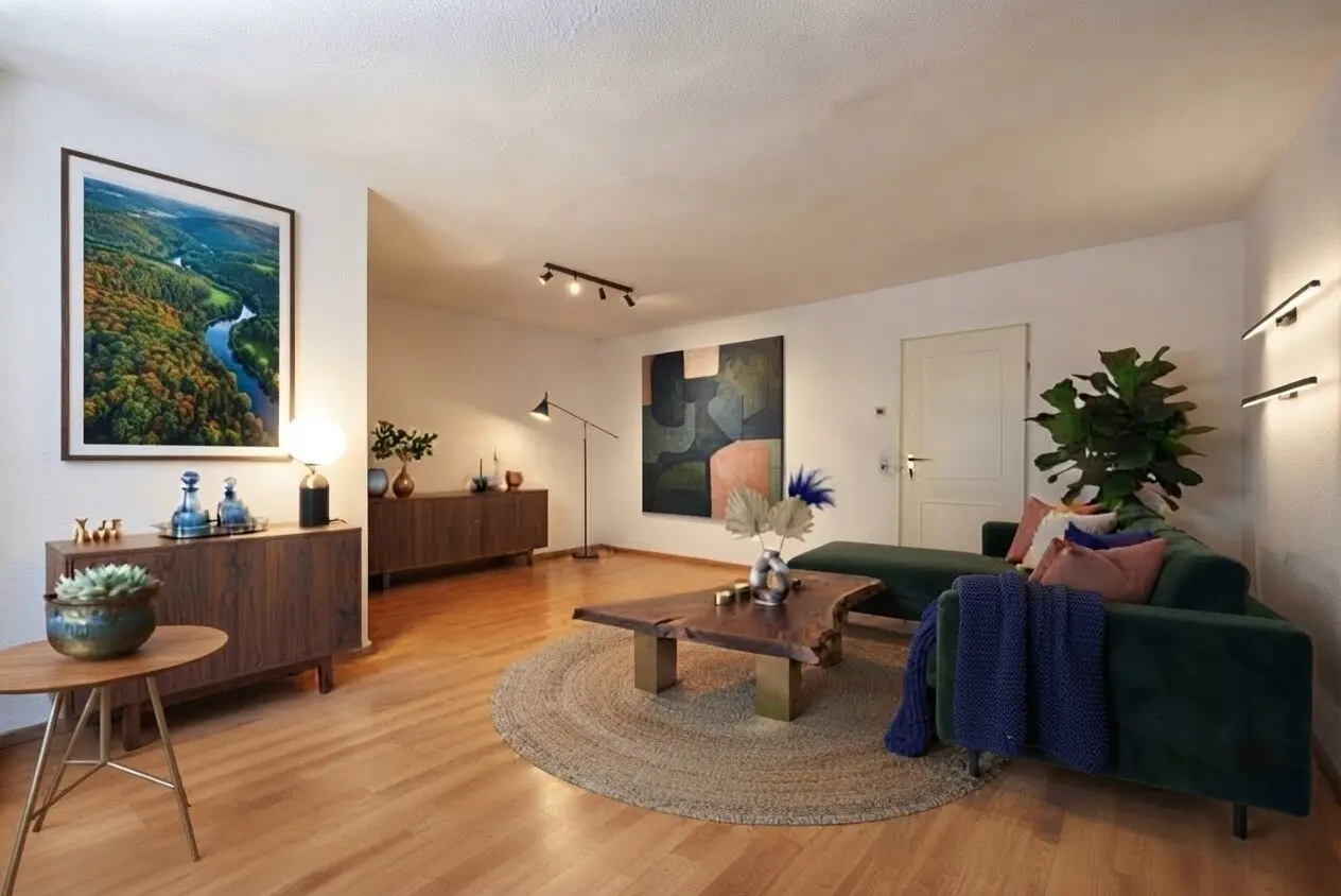 Über den Dächern von Innsbruck: Charmantes, frisch renoviertes 3-Zimmer-Idyll