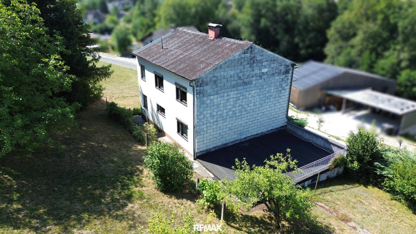 Großzügiges Wohnhaus mit zwei möglichen Wohneinheiten
