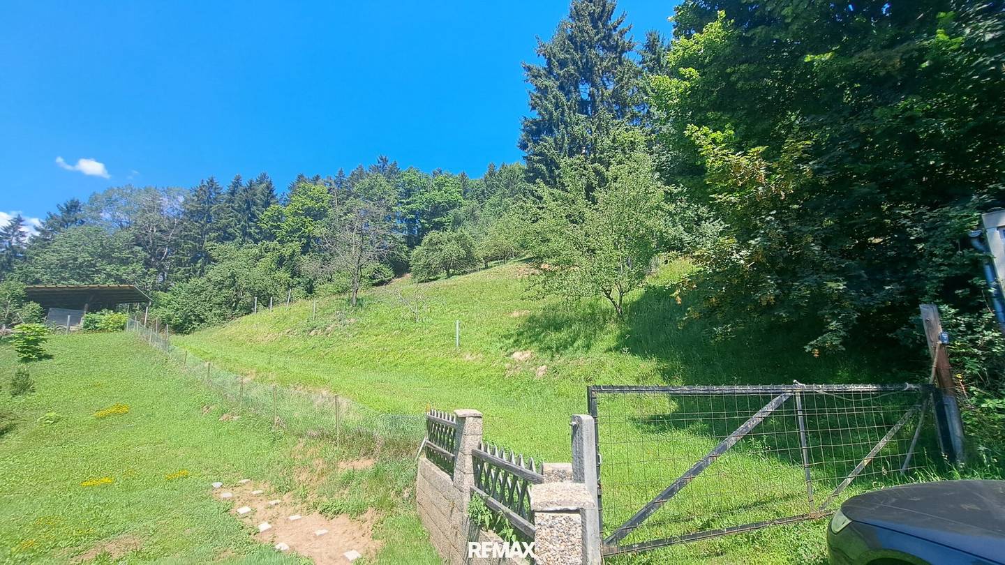 Sonniges Baugrundstück in Panoramalage Nähe LKH Bruck/Mur