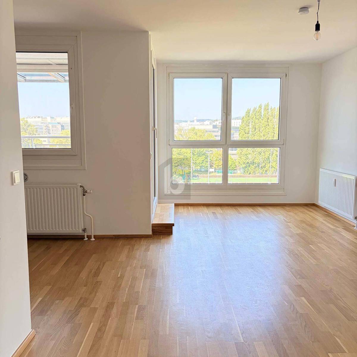 Maisonettewohnung mit Loggia und Grünblick nahe Donau