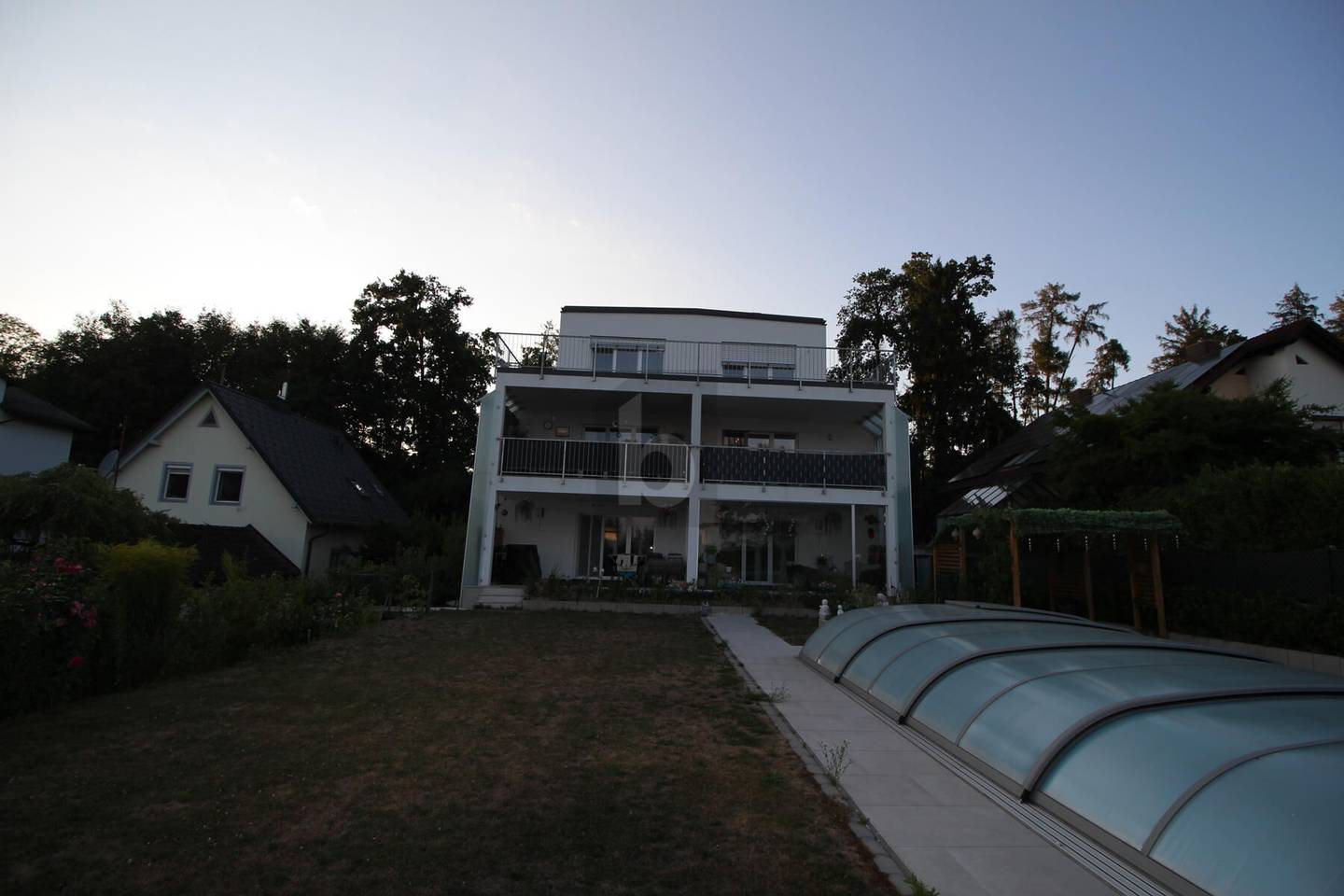 Penthouse mit großzügiger Dachterrasse und Aufzug