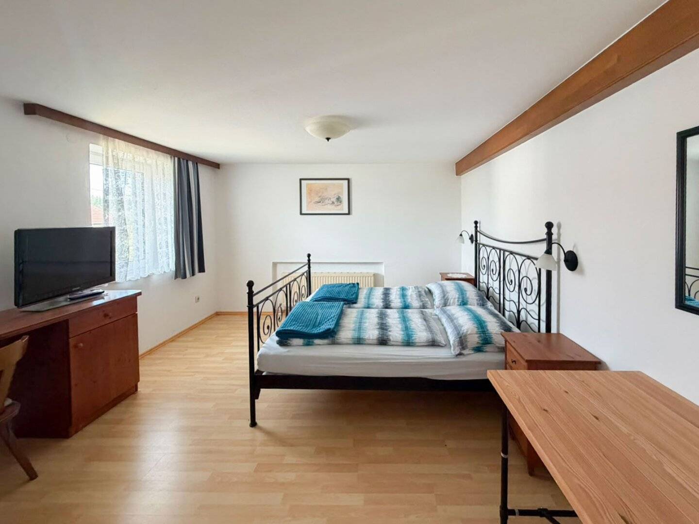 Niederkappel: Attractive 2-room condominium on 2nd floor for sale