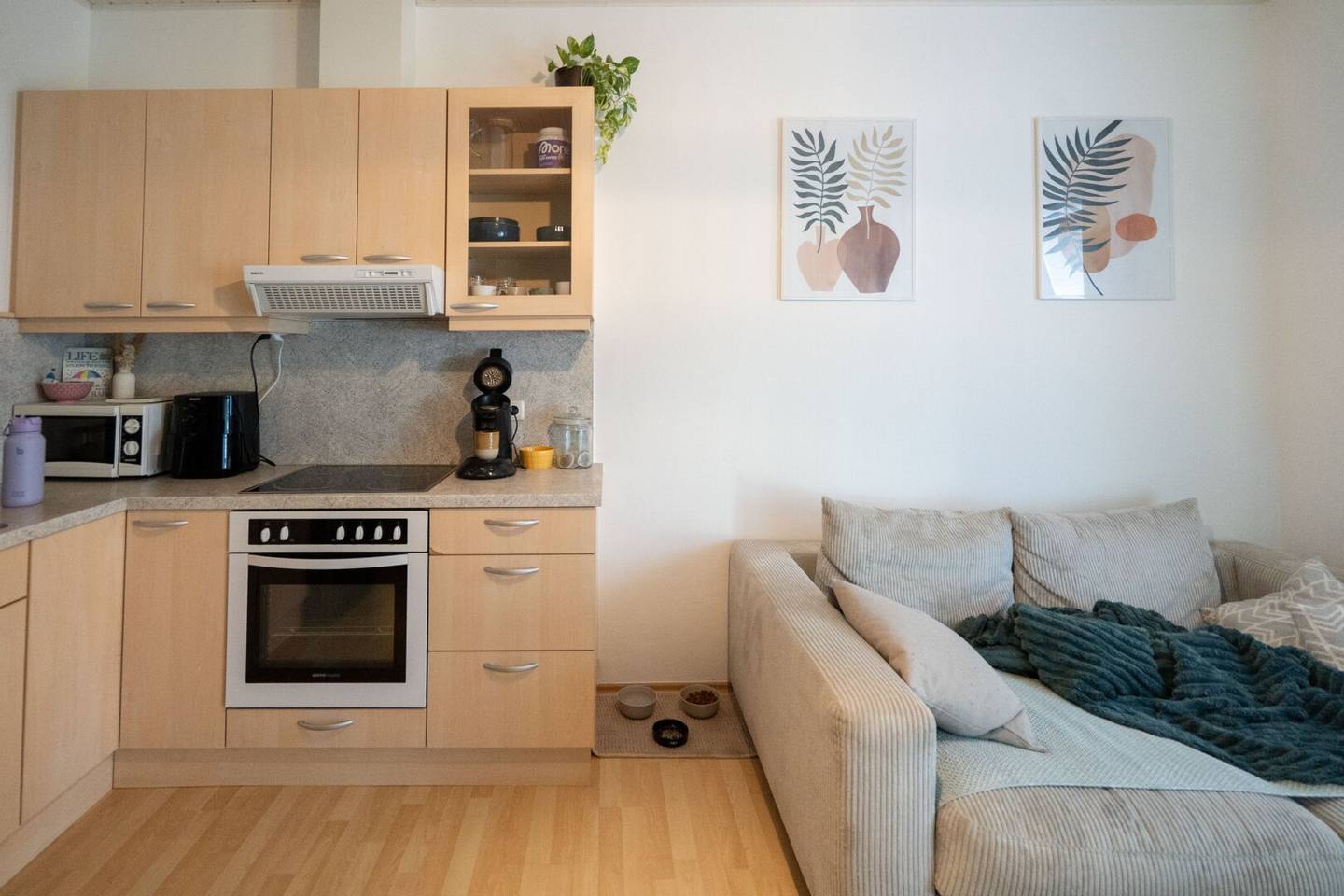 District Rohrbach: Attractive 2-room apartment with balcony to buy!
