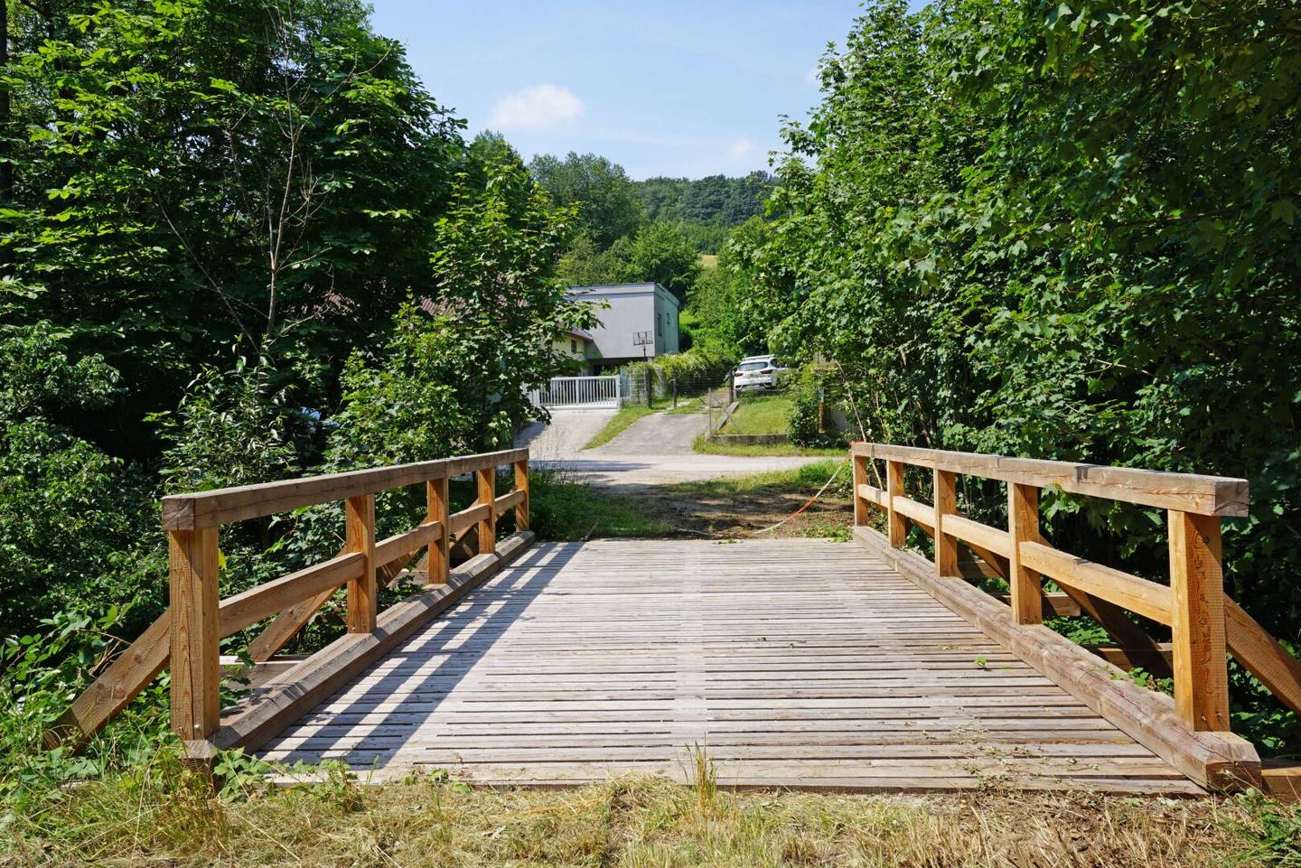 Ebenes Baugrundstück in sonniger Ruhelage - nur 2 km vom Pressbaumer Zentrum