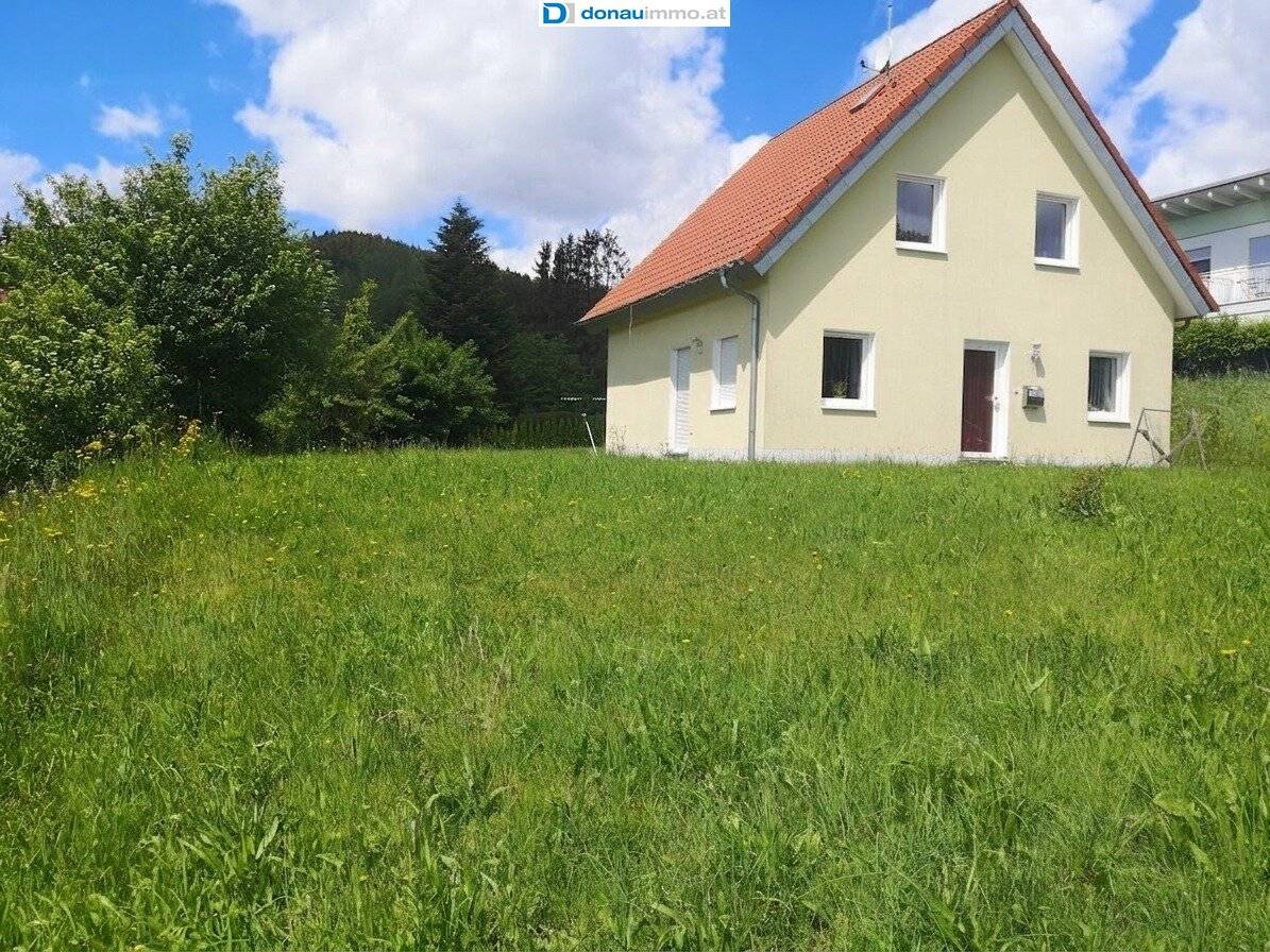 Charmantes Einfamilienhaus in sehr guter und ruhiger Lage steht zum Verkauf
