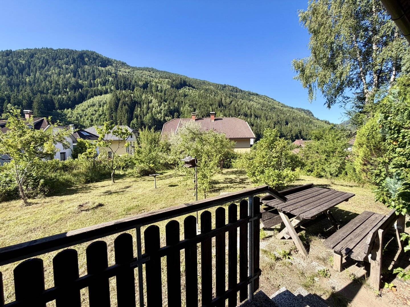EIN ZUHAUSE ZUM WOHLFÜHLEN MIT SCHÖNEM GARTEN IN RADENTHEIN!