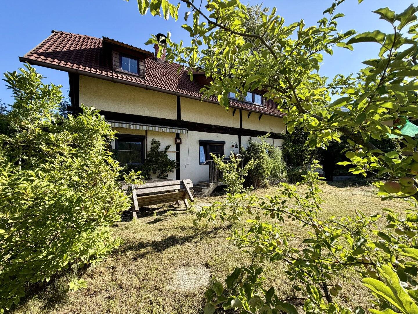 EIN ZUHAUSE ZUM WOHLFÜHLEN MIT SCHÖNEM GARTEN IN RADENTHEIN!