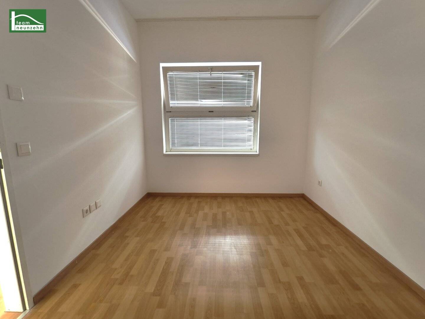 Spacious 2-room apartment - OPEN-ENDED