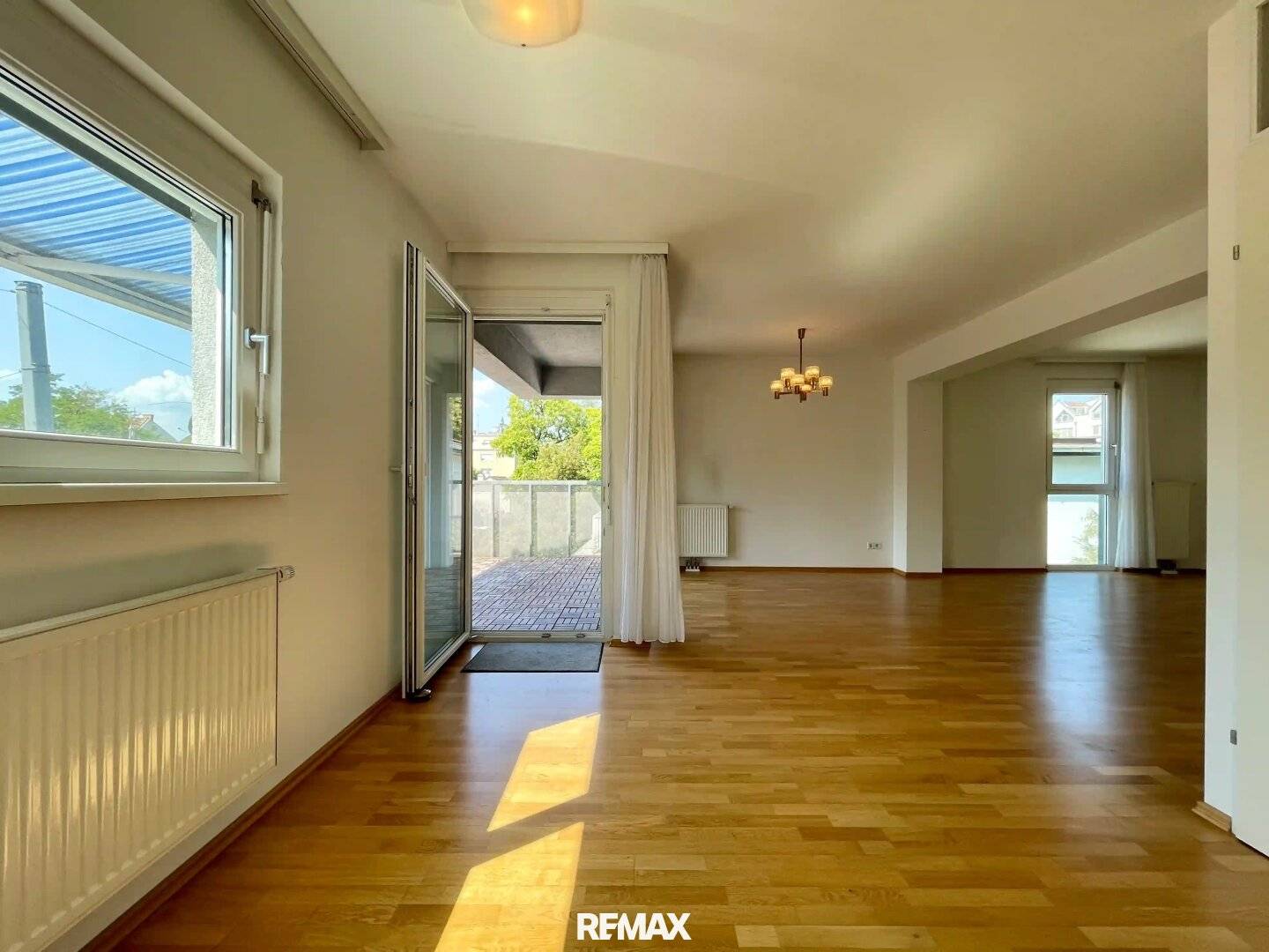 137 m² Comfort with 2 Balconies | Exclusive Residential Dream in Hetzendorf
