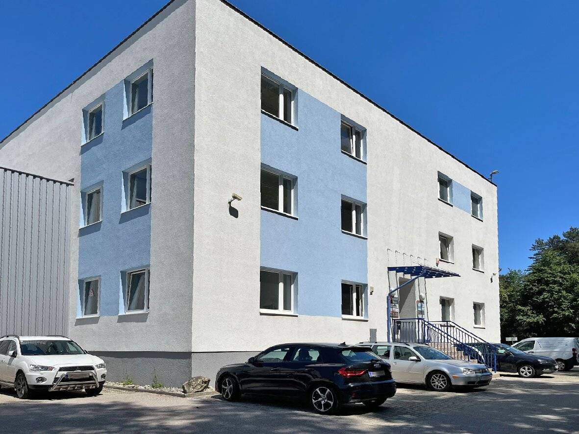 Well-connected office in the Betriebspark Pressbaum
