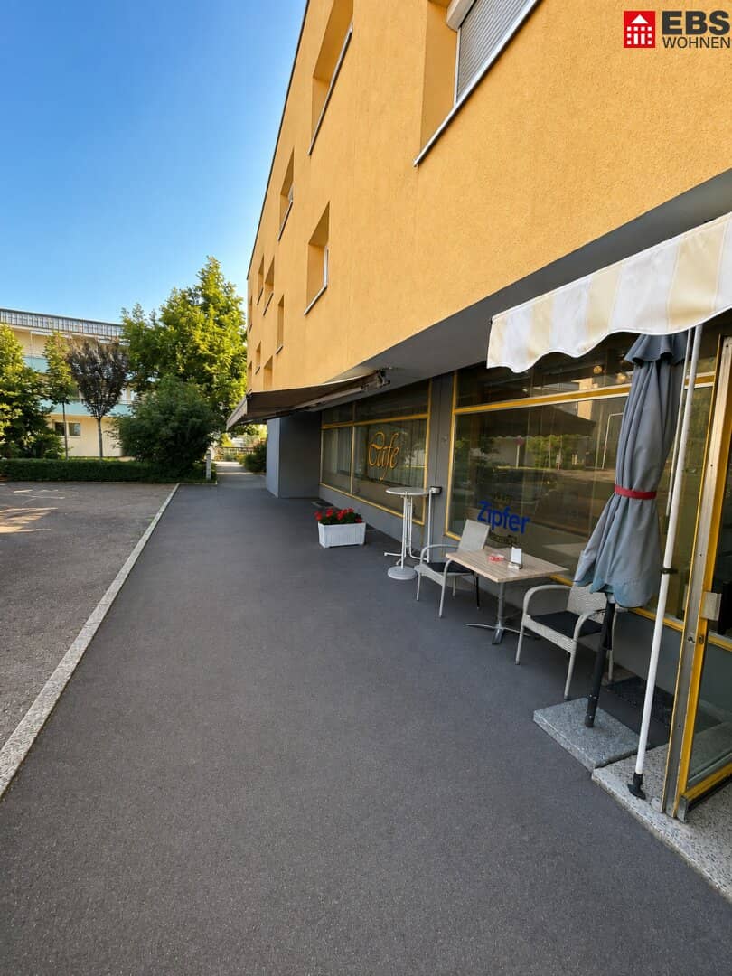 High-revenue gastronomy premises with small guest garden in the sought-after Froschberg, optionally fully equipped and furnished, ready to start immediately
