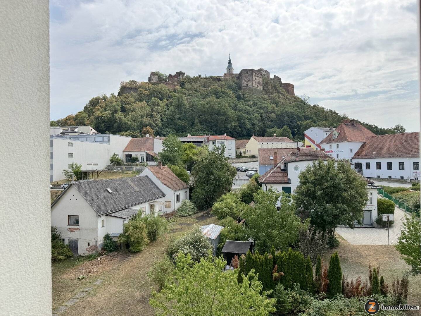3 Zi.-Eigentumswohnung mit Ausblick auf die Burg Güssing inkl. Garage/Keller