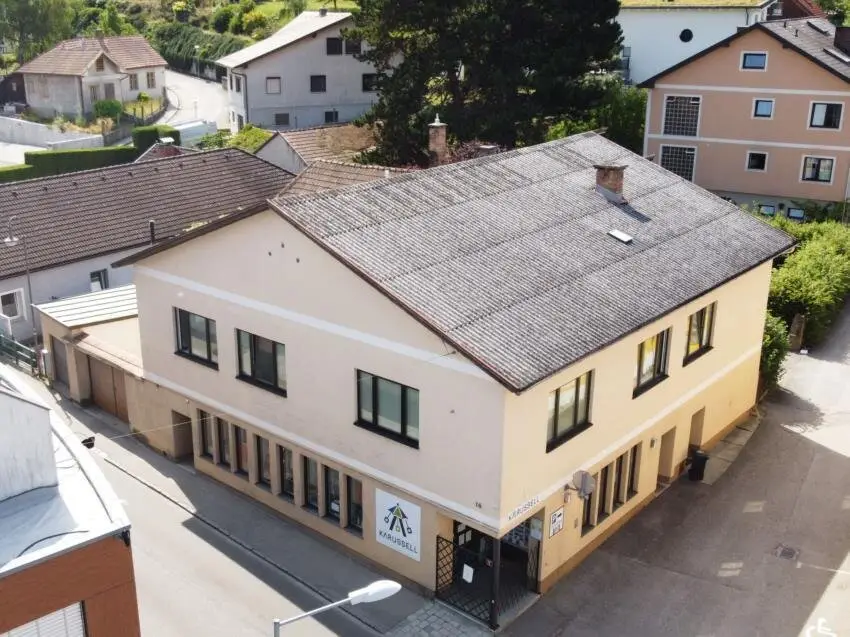 Bauträger-Grundstück mit Altbestand im Ortszentrum/Kerngebiet von Maria Anzbach