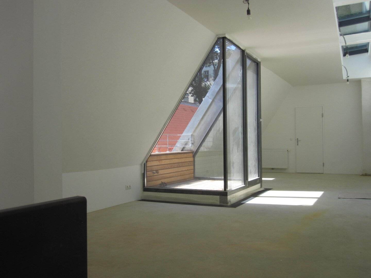 Modern apartment in Biedermeier house with loggia