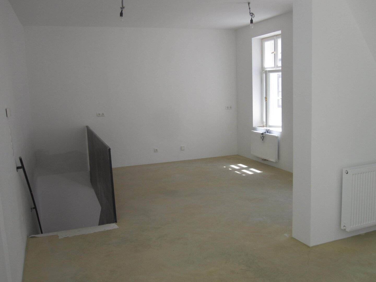 Modern apartment in Biedermeier house with loggia