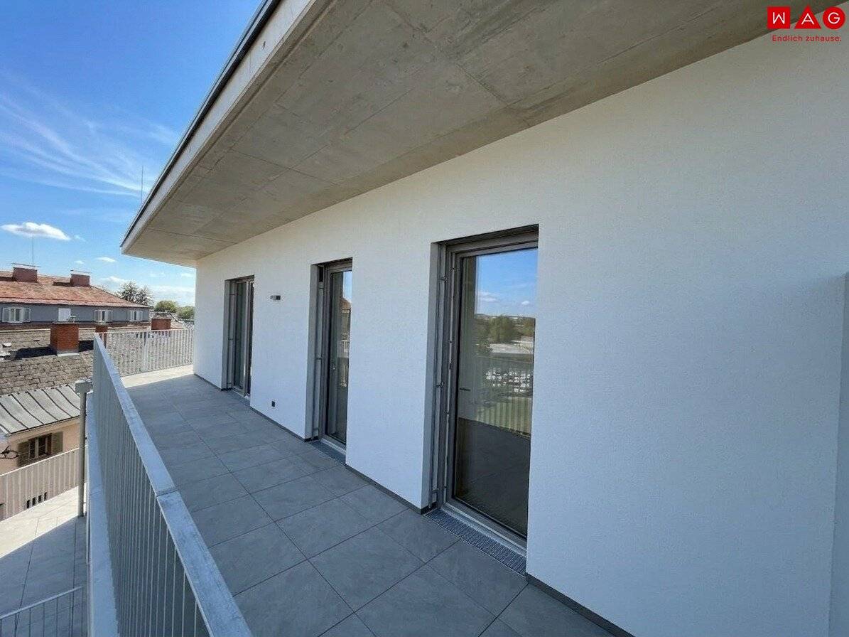 Penthouse with generous 31 m2 terrace!