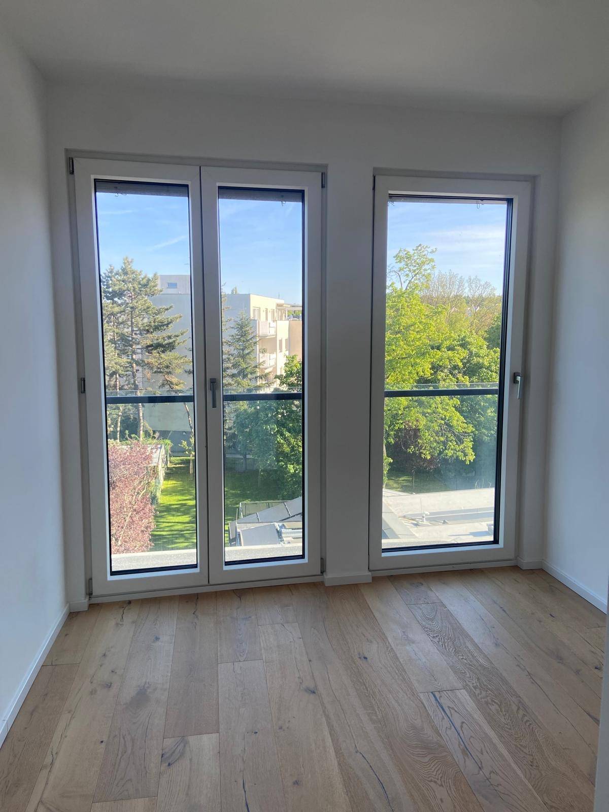 Lichtdurchflutete Wohnung mit Weitblick und Aufzug