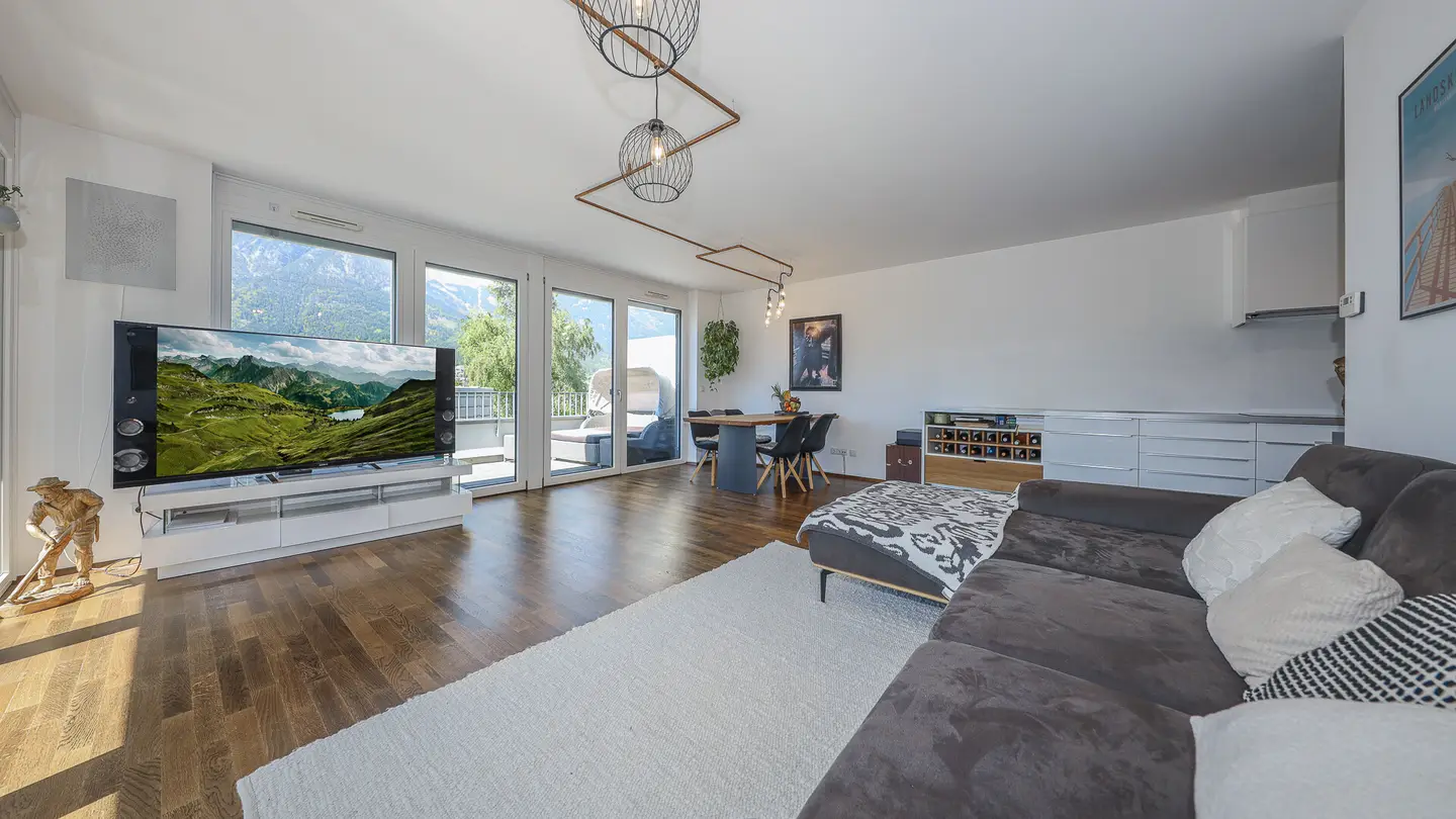 Wohnung mit Penthousecharakter Terrasse und Privatgarten